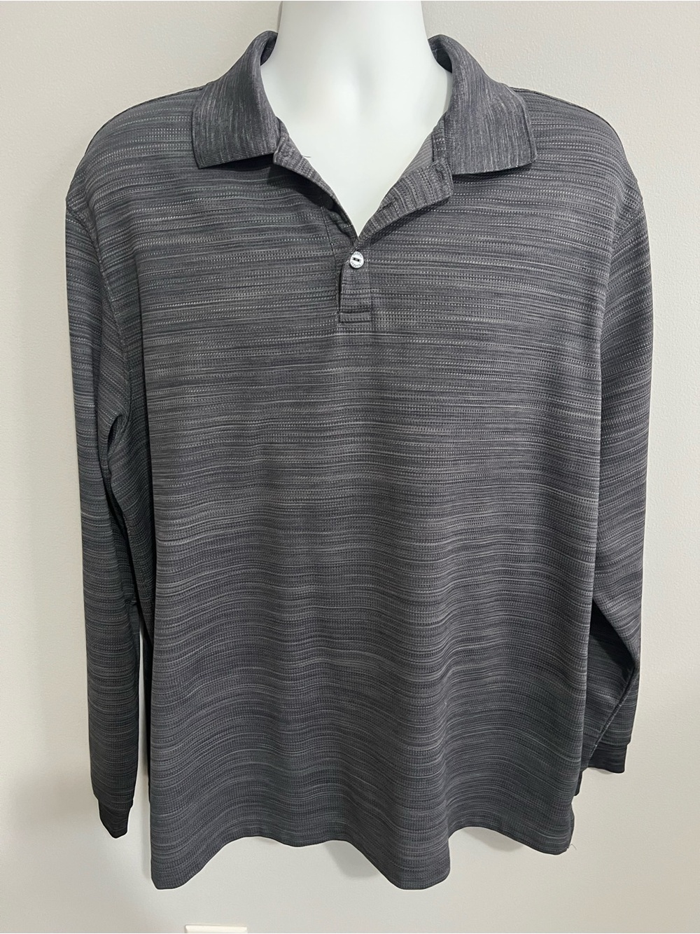 Haggar Men's Size XL Gray Long Sleeve Polo Shirt